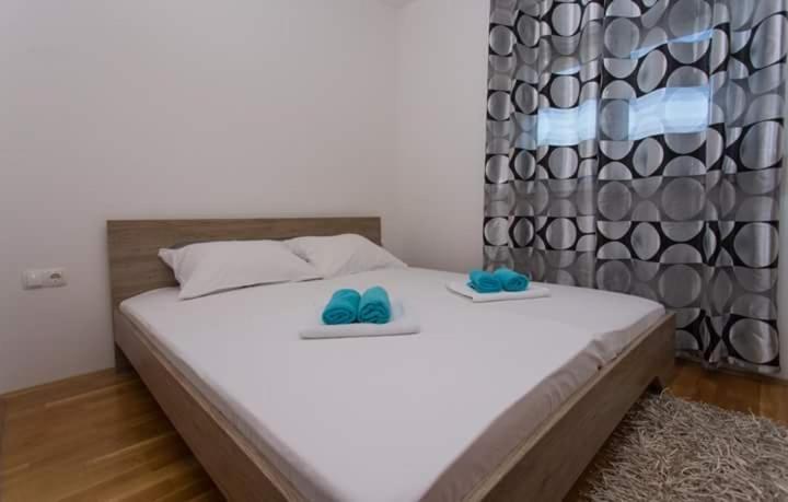 Apartman Mila Kaštela Eksteriør bilde